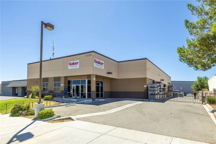 15329 Tamarack Drive, Victorville, California 92392