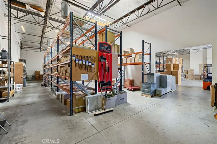 15329 Tamarack Drive, Victorville, California 92392