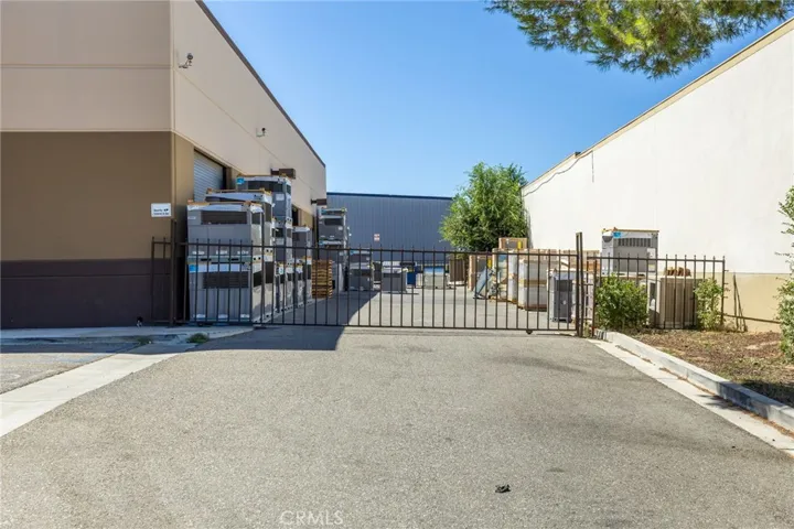 15329 Tamarack Drive, Victorville, California 92392