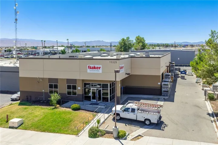 15329 Tamarack Drive, Victorville, California 92392