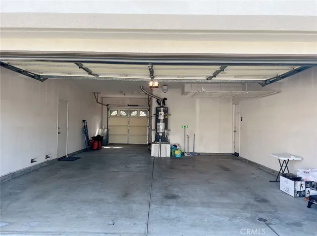 3-car garage