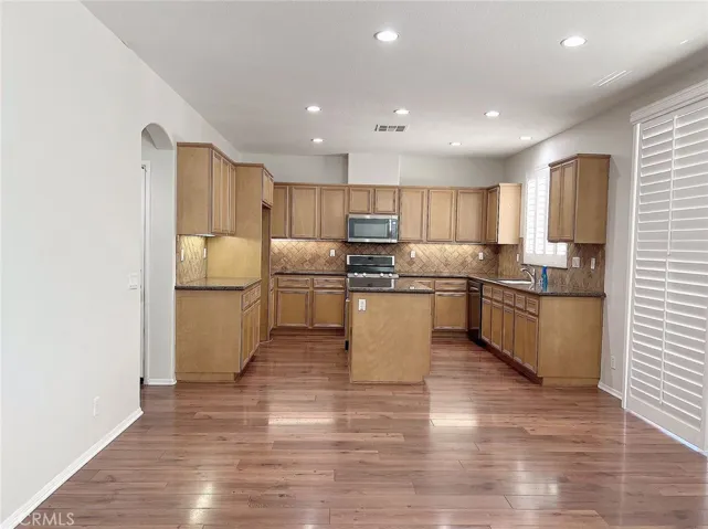 13031 Jardene St., Eastvale, California 92880