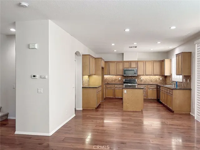 13031 Jardene St., Eastvale, California 92880