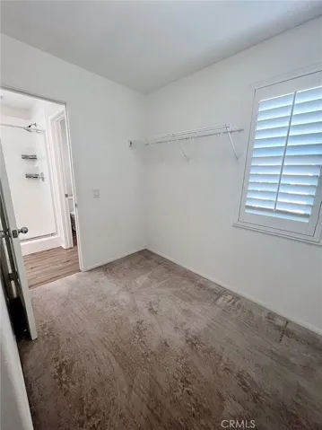 walk-in closet
