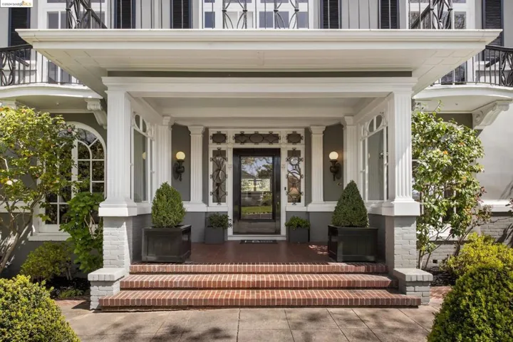 236 Sea View Avenue, Piedmont, California 94610