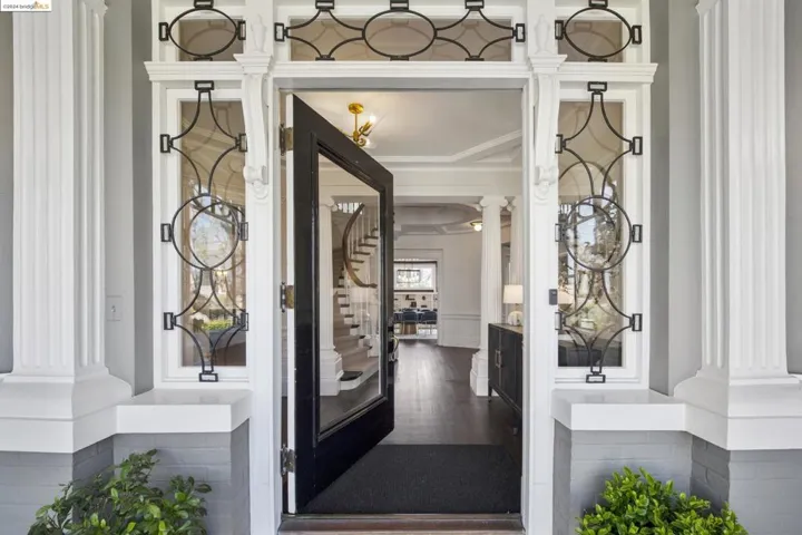 236 Sea View Avenue, Piedmont, California 94610