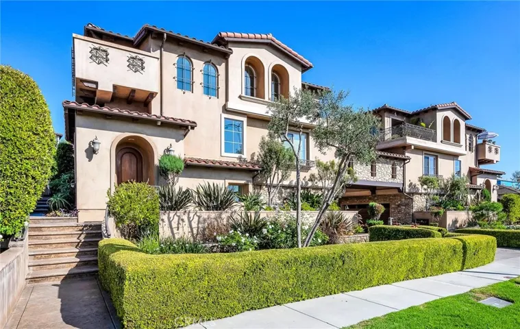 704 S Pacific Coast B, Redondo Beach, California 90277