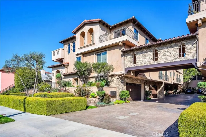 704 S Pacific Coast B, Redondo Beach, California 90277