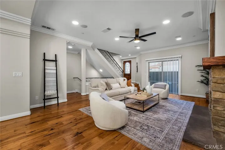 704 S Pacific Coast B, Redondo Beach, California 90277