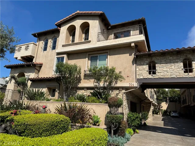 704 S Pacific Coast B, Redondo Beach, California 90277