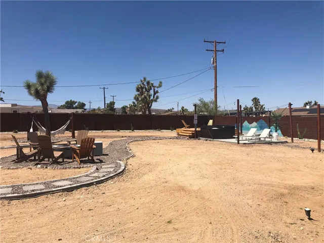 57816 Canterbury Street, Yucca Valley, California 92284