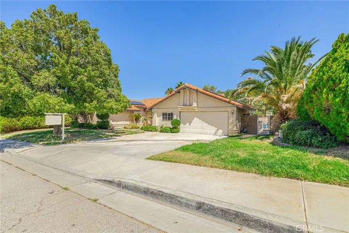 41312 Chestnut Street, Palmdale, California 93551