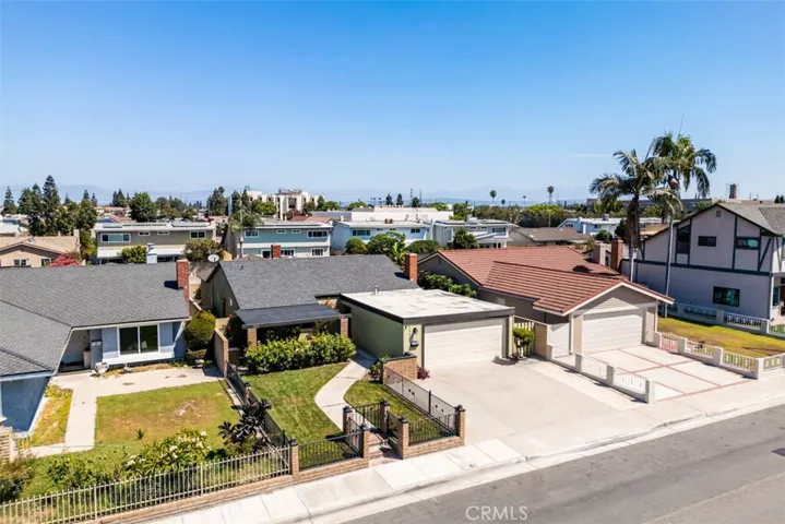 5361 La Luna Drive, La Palma, California 90623