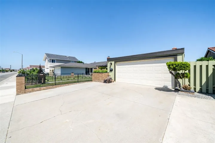 5361 La Luna Drive, La Palma, California 90623
