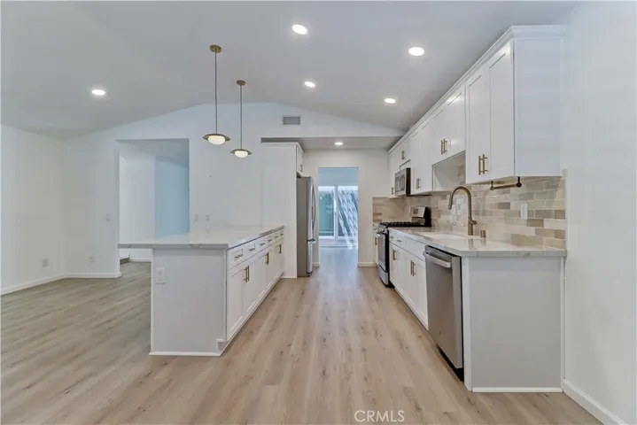2166 Pinot Circle, Upland, California 91784