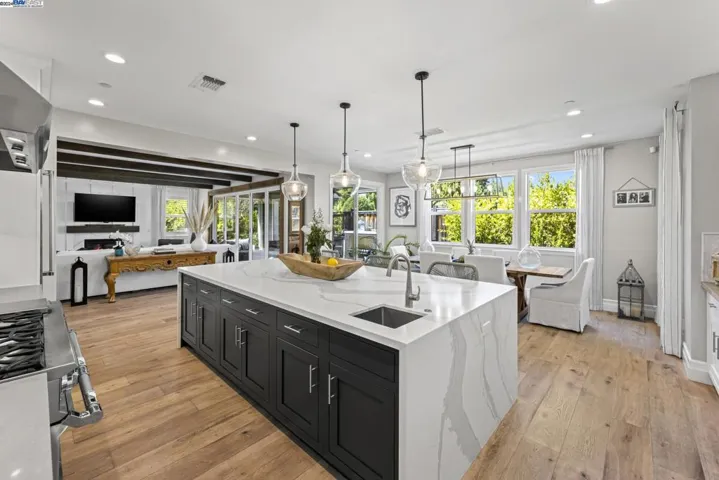 Gorgeous Kitchen