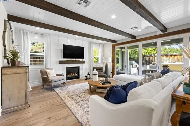 101 Julia Loop, Danville, California 94506