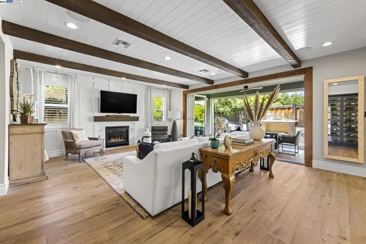 101 Julia Loop, Danville, California 94506