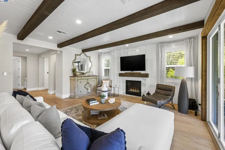 101 Julia Loop, Danville, California 94506