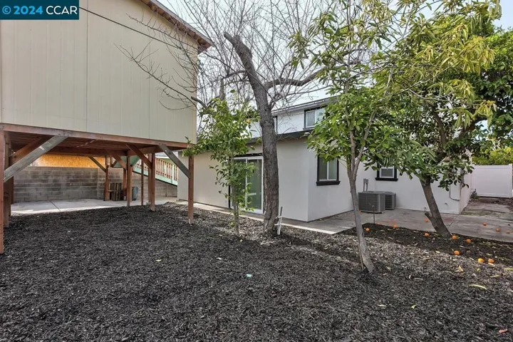The raised shed can be removed at the buyers request