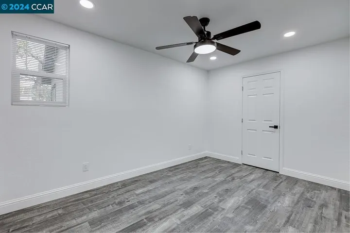 3- bedroom 2