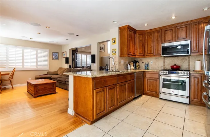734 Forester Drive, Corona, California 92878