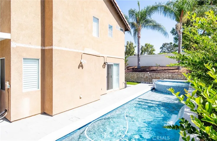 734 Forester Drive, Corona, California 92878