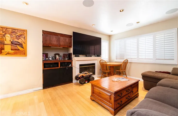 734 Forester Drive, Corona, California 92878