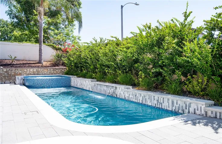 734 Forester Drive, Corona, California 92878