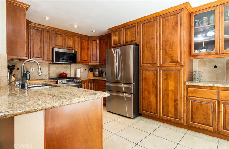 734 Forester Drive, Corona, California 92878