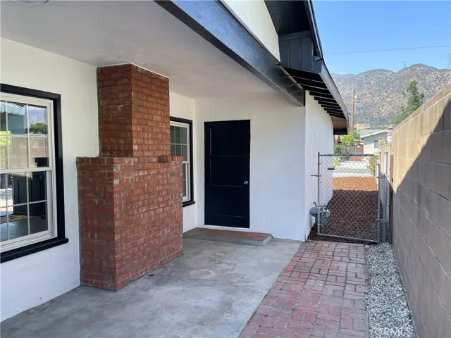 2634 Bashor Street, Duarte, California 91010
