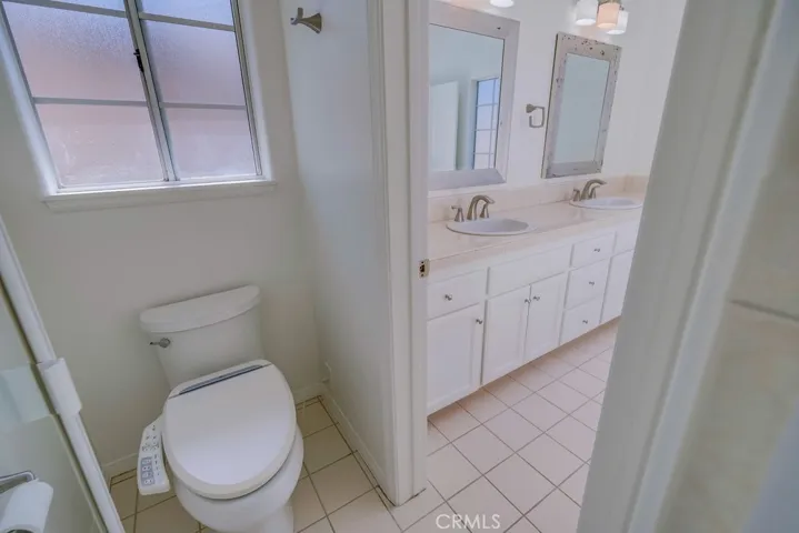 503 N Maria Avenue A, Redondo Beach, California 90277