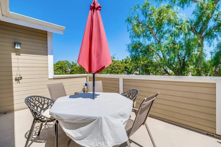 503 N Maria Avenue A, Redondo Beach, California 90277