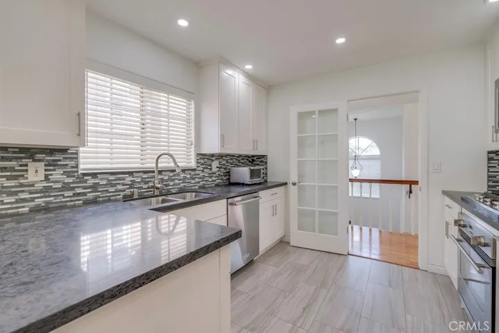 503 N Maria Avenue A, Redondo Beach, California 90277