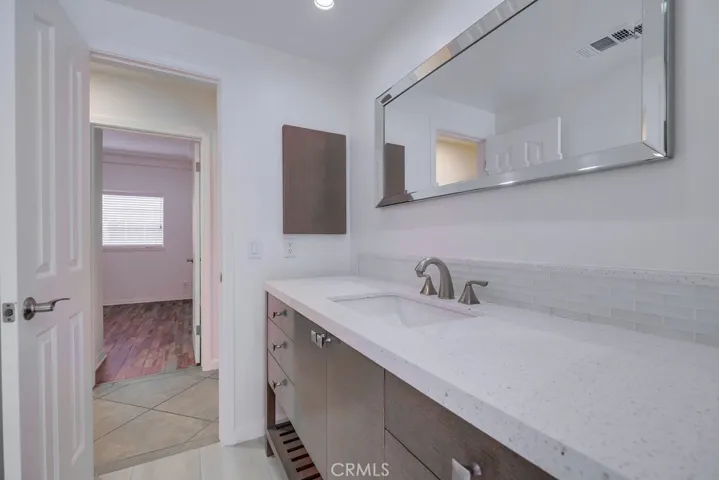 503 N Maria Avenue A, Redondo Beach, California 90277