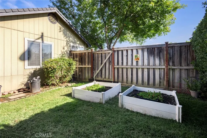 235 Pinon Way, Red Bluff, California 96080
