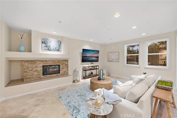 1 Via Jazmin, San Clemente, California 92672