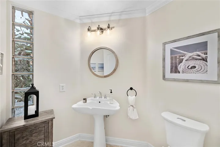 1 Via Jazmin, San Clemente, California 92672