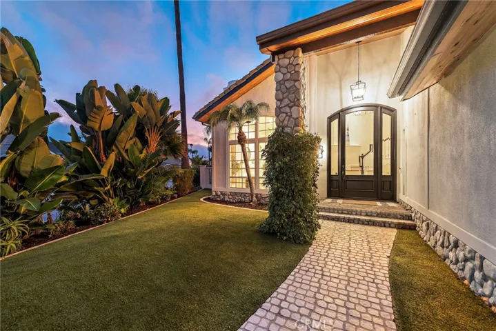 1 Via Jazmin, San Clemente, California 92672