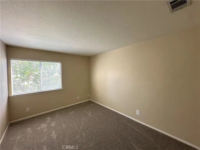 43425 30th Street W 4, Lancaster, California 93536