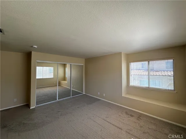 43425 30th Street W 4, Lancaster, California 93536