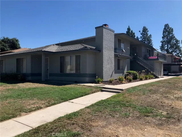 1208 Post Street, Redlands, California 92374