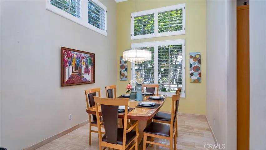 Dining room can seat up to 10