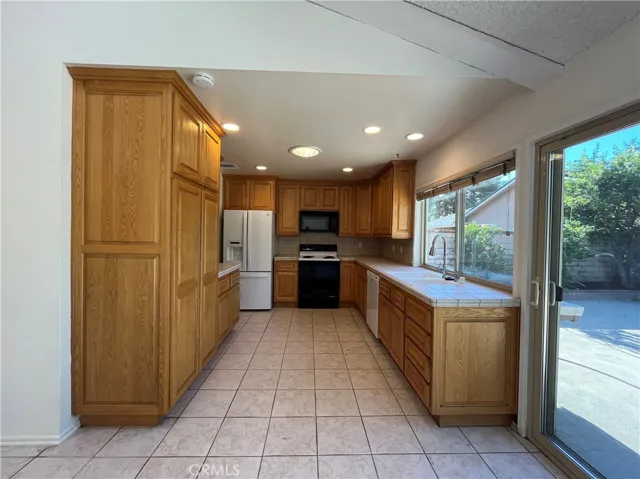 5787 Pittman Street, Simi Valley, California 93063