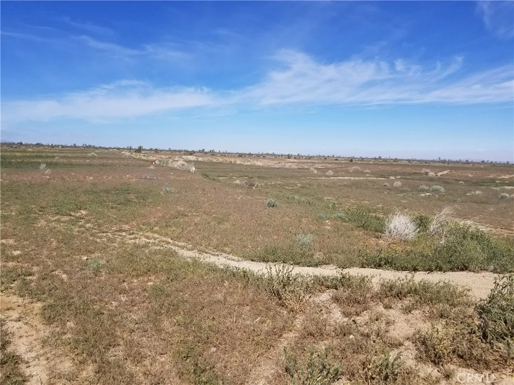 1 Olivine Dr., Victorville, California 92392 — photo 4