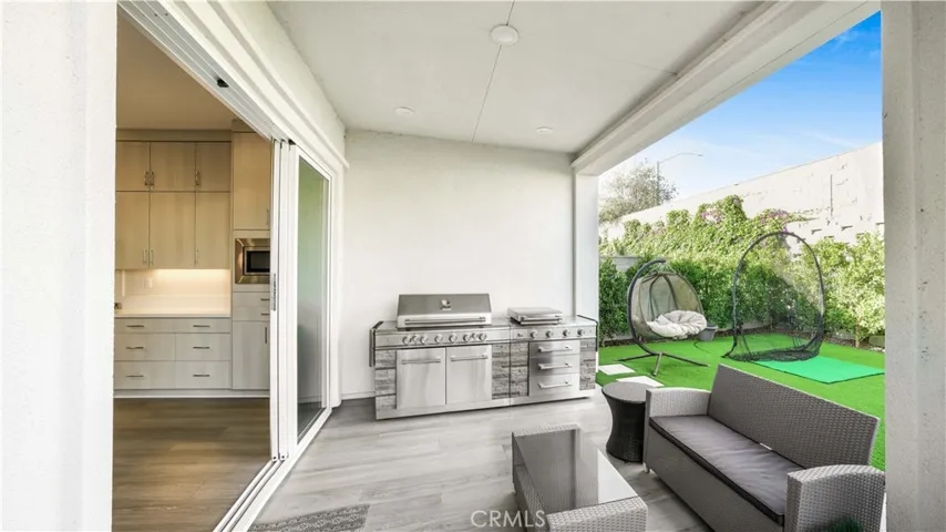 110 Sierra Madre, Lake Forest, California 92630