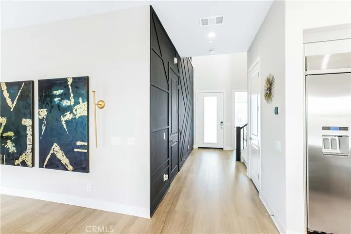 110 Sierra Madre, Lake Forest, California 92630