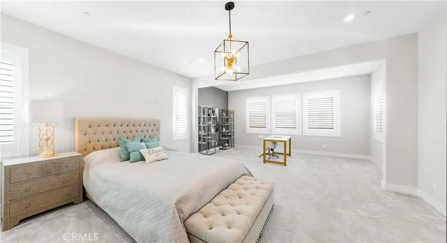 110 Sierra Madre, Lake Forest, California 92630