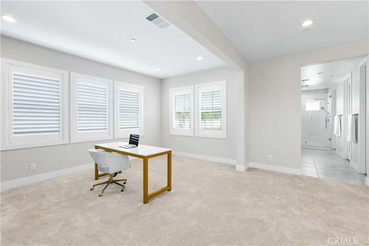 110 Sierra Madre, Lake Forest, California 92630