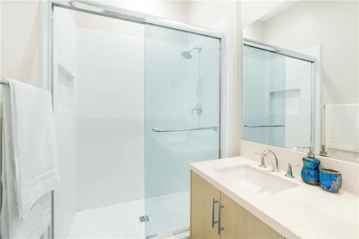 110 Sierra Madre, Lake Forest, California 92630